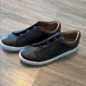 POELMAN Men's Black Leather sneakers . NEW